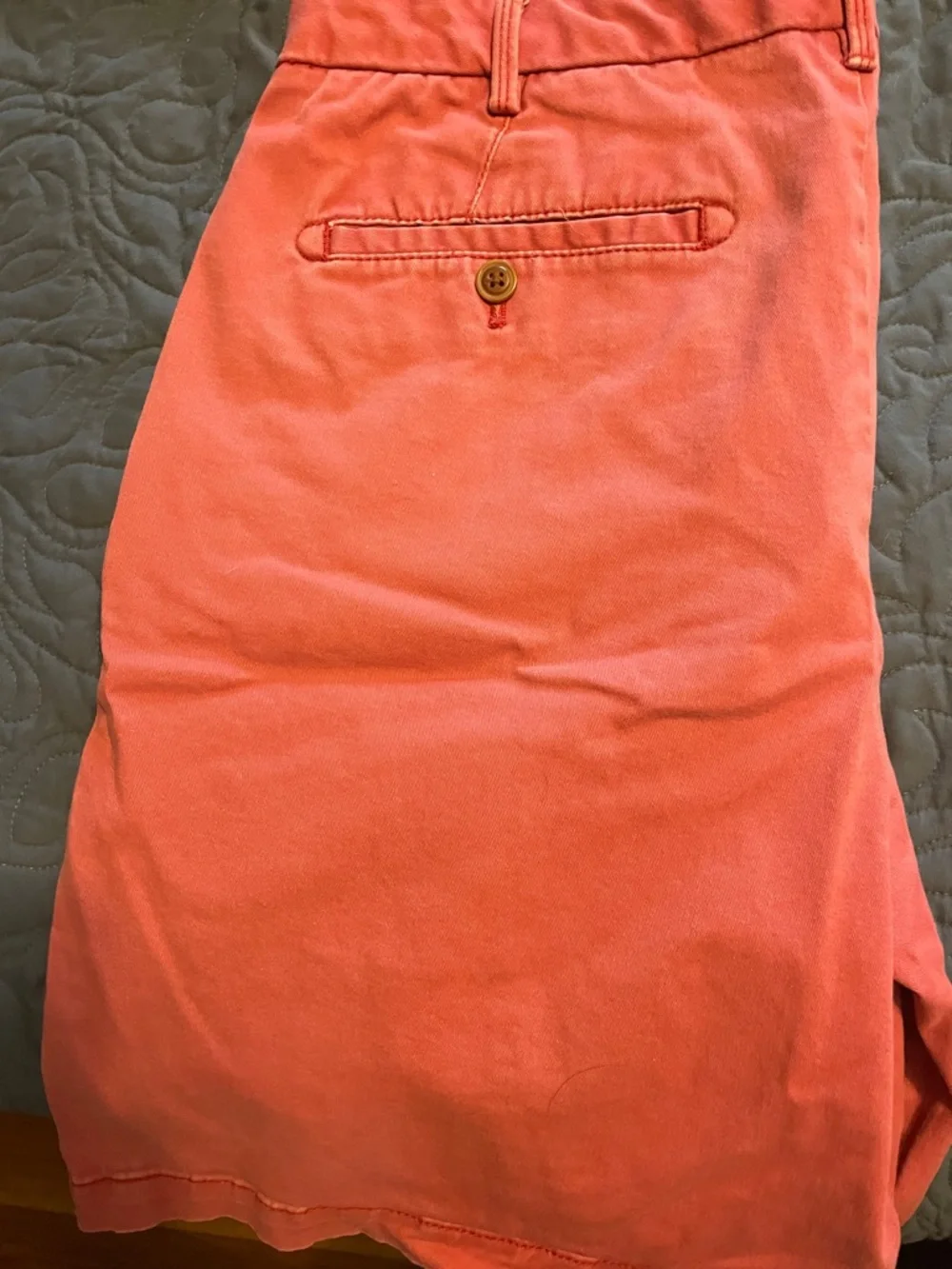 Izod Coral Pink Men’s Flat Front Shorts - Picture 3 of 4